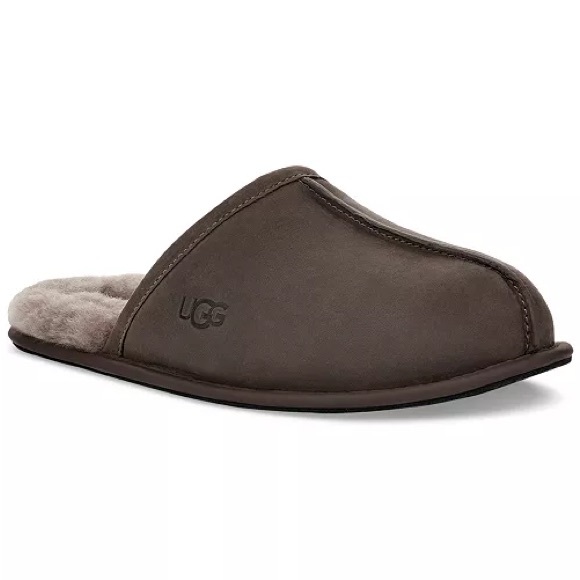 UGG Other - UGG®
Men's Scuff House Slipper Color: Antilope